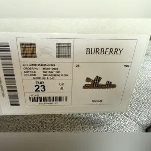 Burberry Toddler Sandals Sz US 7/Euro 23 ❤️