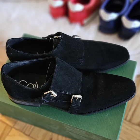 Calvin Klein men's suede boots size 10.5 US , color black