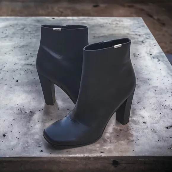 Calvin Klein Raylyn Black Leather Ankle Heeled Boots 11 Industrial Minimalist