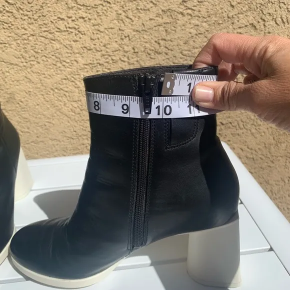 Camper black leather boots white rubber heels size 6.5 ( European 37)