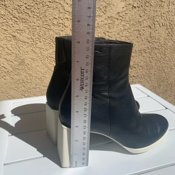 Camper black leather boots white rubber heels size 6.5 ( European 37)