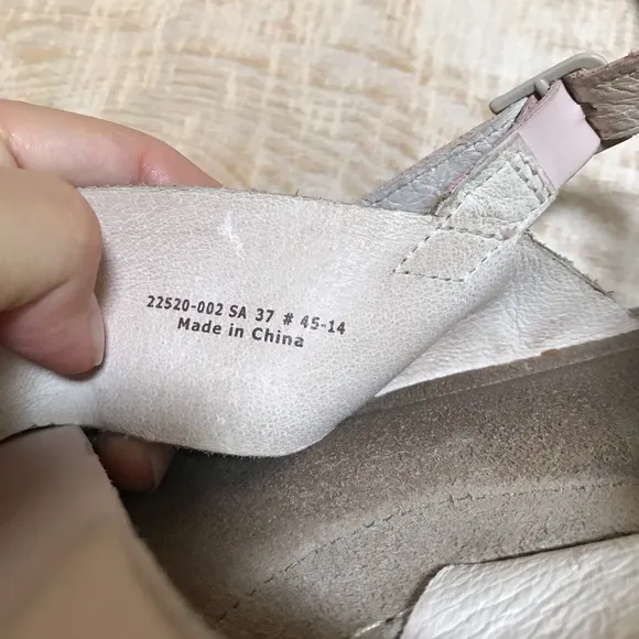 Camper Pim Pom Leather Sandals Size 37/7