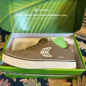 Cariuma naioca burnt sand suede skater tan shoes w11 men’s 9.5 new