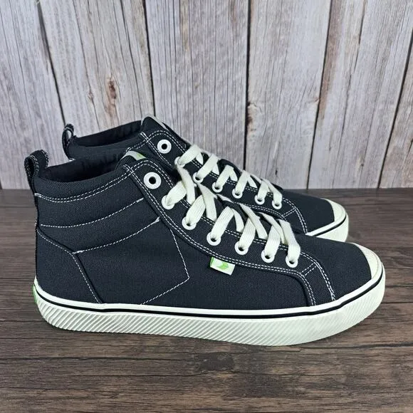 Cariuma OCA High Black Contrast Stripe Canvas Sneaker Women's 9 Men's 7.5 (VGC)