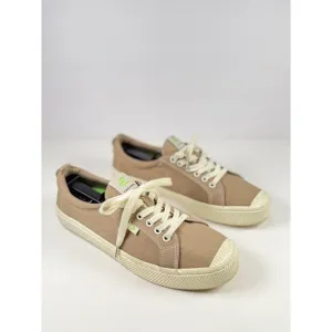 Cariuma Shoes Beige Sand Contrast Thread Canvas Oca Low Sneaker Men 9 Women 10.5