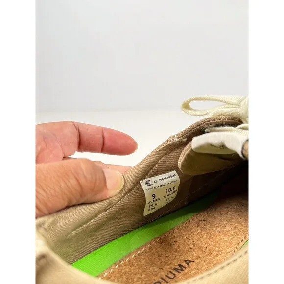 Cariuma Shoes Beige Sand Contrast Thread Canvas Oca Low Sneaker Men 9 Women 10.5