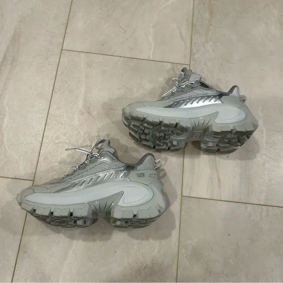 Caterpillar Gray Intruder Max Shoes size 7