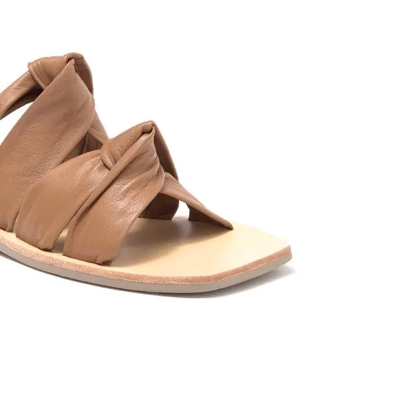CAVERLEY Joy Slide Leathee Sandal‎