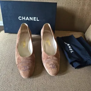 Chanel Brown Suede Block Heels With Logo At Toe Size 36.5