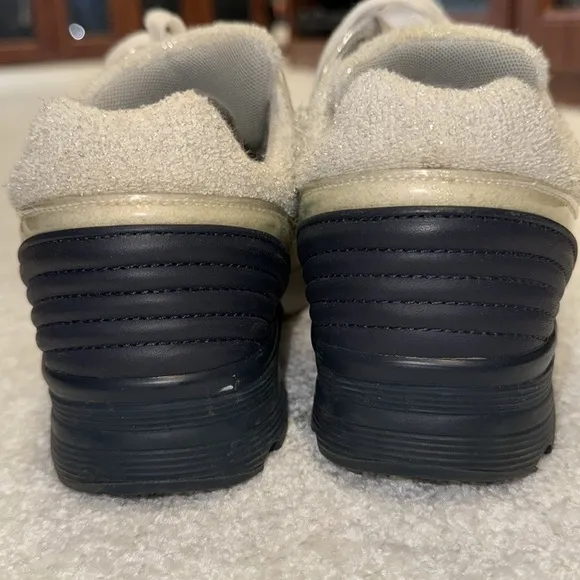 Chanel sneaker