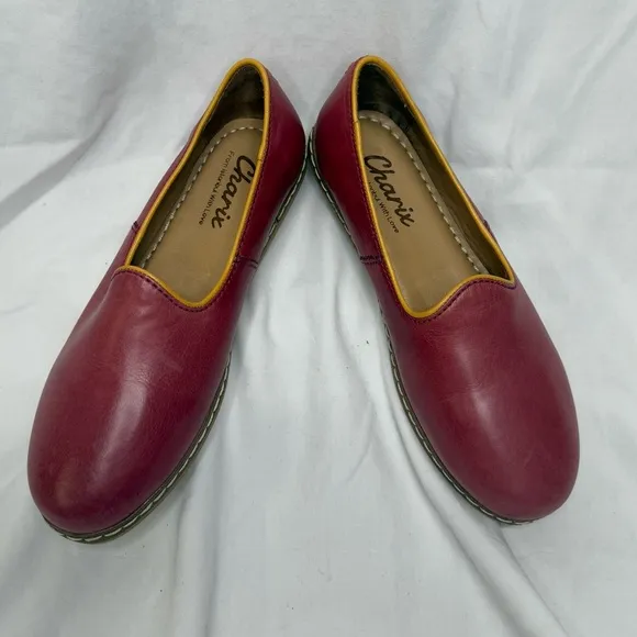 CHARIX *Rare* Fuschia/Yellow Gold Slip-Ons