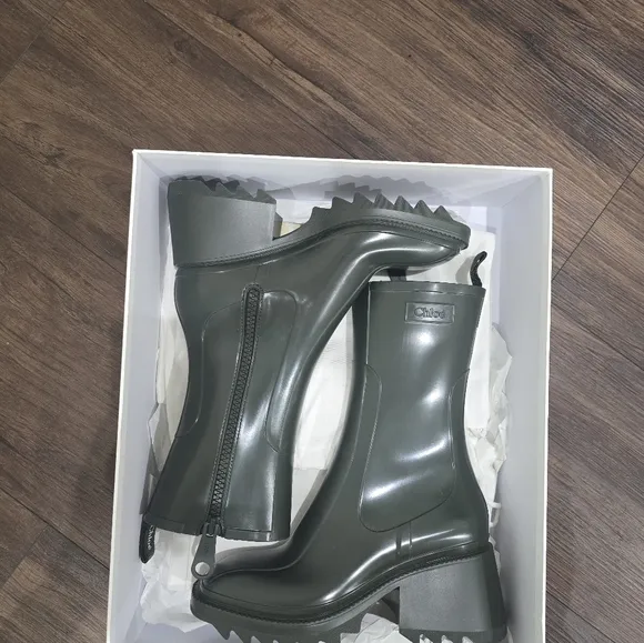 Chloe Betty Rubber Rain Boots