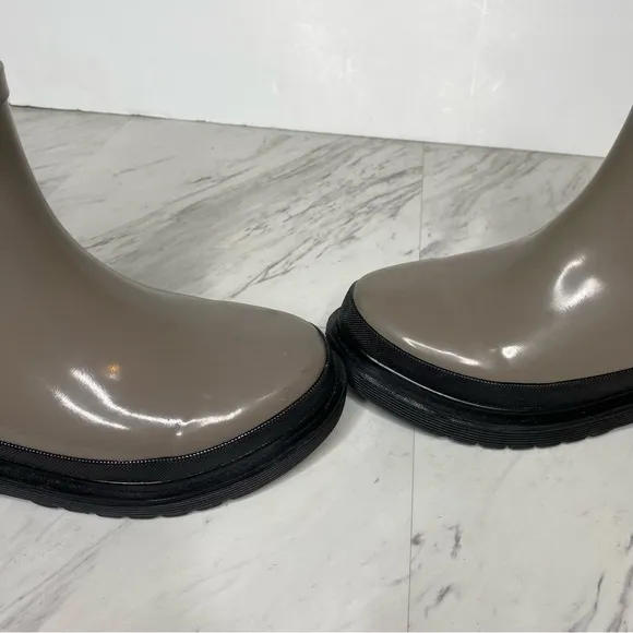 Chooka Gray Rubber Chelsea Boot 9