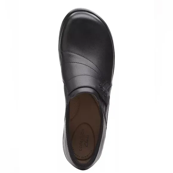 CLARKS ANGIE PEARL BLACK LEATHER COMFORT SLIP ON SHOES SIZE 7.5. NEW IN BOX