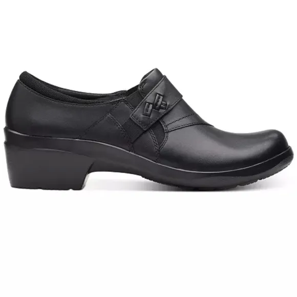 CLARKS ANGIE PEARL BLACK LEATHER COMFORT SLIP ON SHOES SIZE 7.5. NEW IN BOX