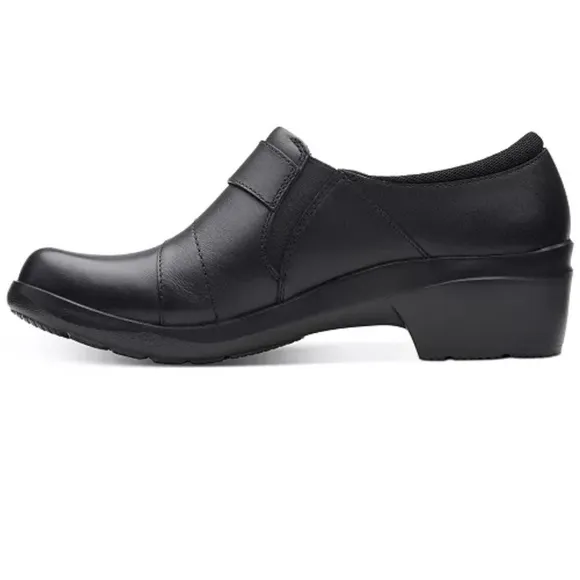 CLARKS ANGIE PEARL BLACK LEATHER COMFORT SLIP ON SHOES SIZE 7.5. NEW IN BOX