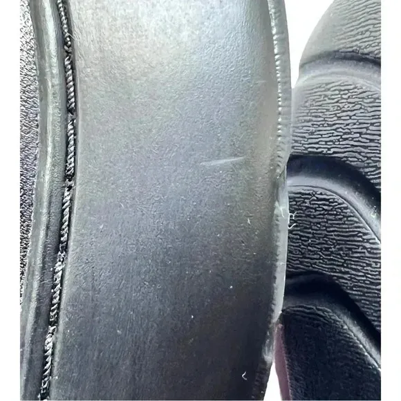 Clark’s Black Cora Dusk Casual Flats Size 7.5 Preowned Great Condition