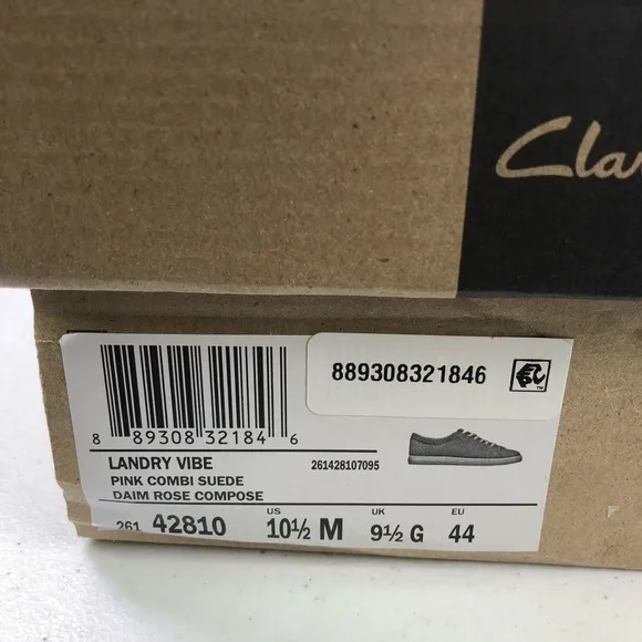 CLARK’S Landry Vibe Suede Leather Lace Up Shoes
