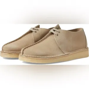 Clarks Originals Desert Trek Shoes - Size 9 (NWT)