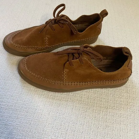 Clarks Tan Suede Leather Men’s Moccasin Casual Lace Up Shoes Comfortable