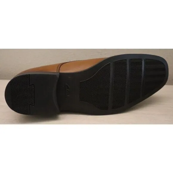 Clarks 26130096 Men's Sz 8.5W Dark Tan Leather Tilden Cap-Toe Dress Shoes