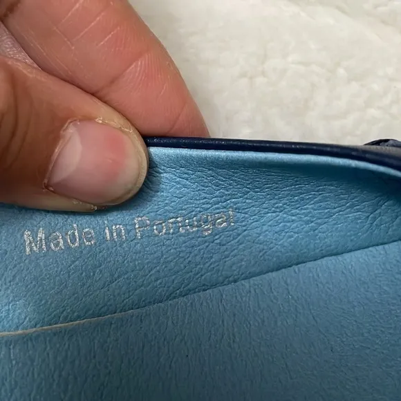Cloud Aggie Banano Blue size 37 6.5 New in Box