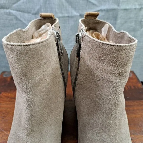 Coach Hewes Tan Suede Ankle Boots Heels Sz 6B
