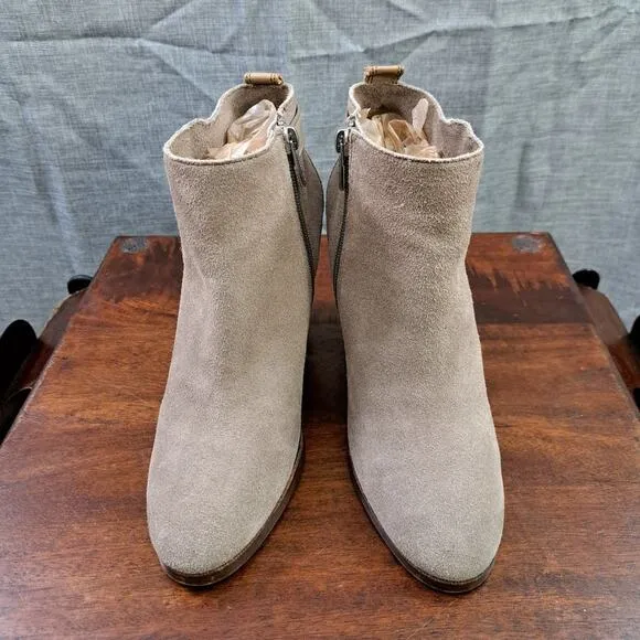 Coach Hewes Tan Suede Ankle Boots Heels Sz 6B