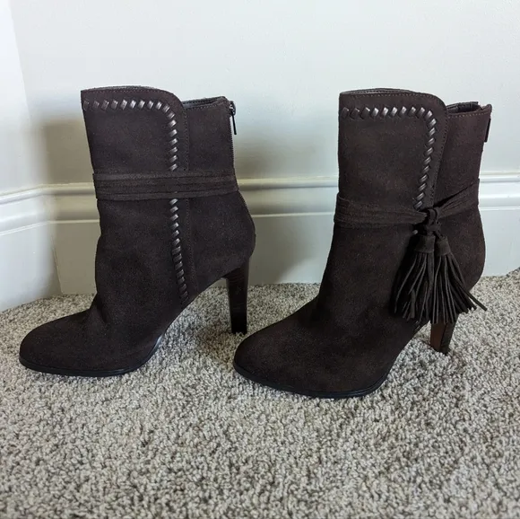 Coach Jessie Suede Silky Nappa Tassel Chestnut Brown Boots sz 7