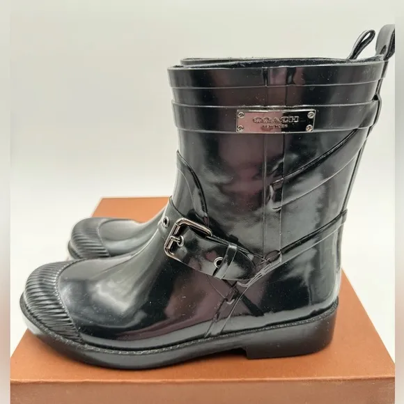 Coach - Lester Shiny Rubber Rain Boots - size 6 in box