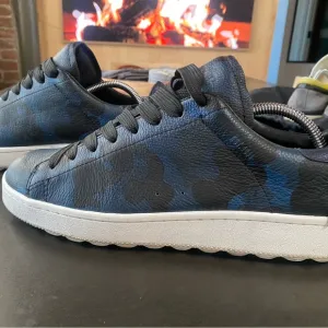 COACH Men's Blue Camouflage Sneakers