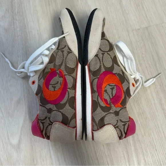 Coach signature Sneaker shoes womens size 7