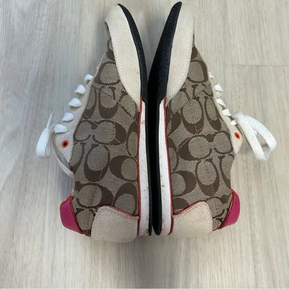 Coach signature Sneaker shoes womens size 7