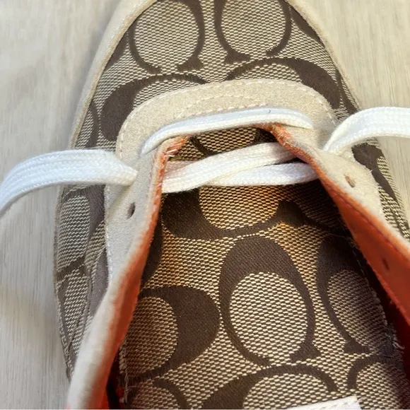 Coach signature Sneaker shoes womens size 7