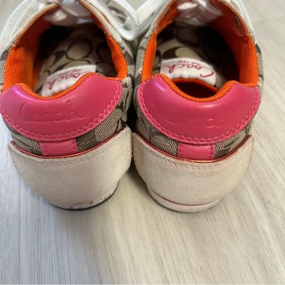 Coach signature Sneaker shoes womens size 7
