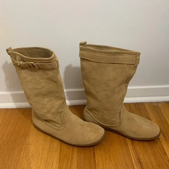 Coach Suede Boots are in excellent condition. Size 10