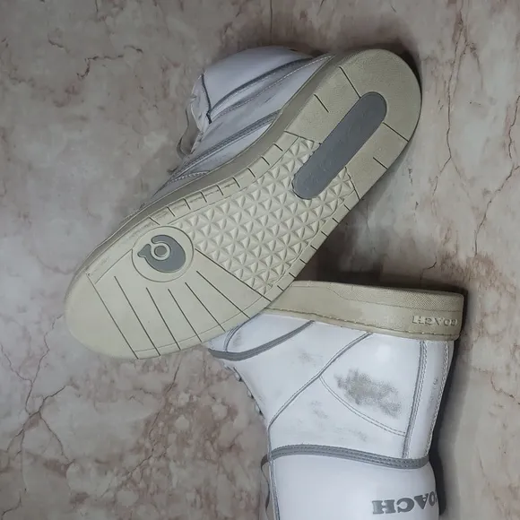 Coach Vintage Style Distress Women's White High-Top Sneakers New Size 10