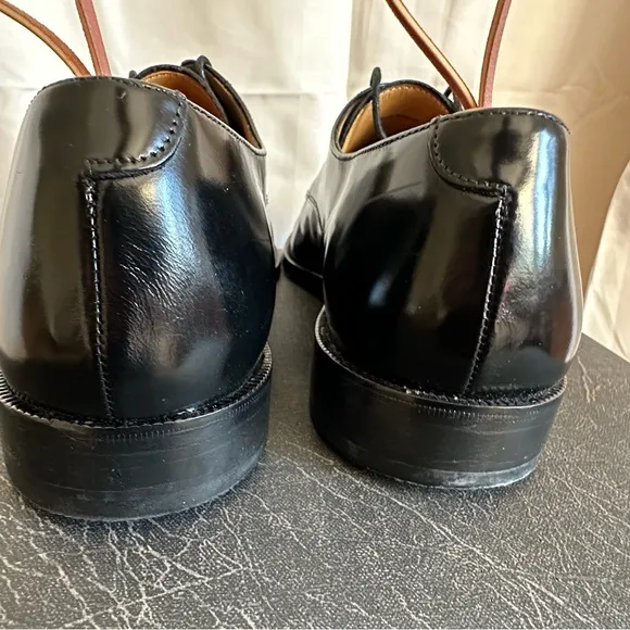 Cole Haan Caldwell black leather shoes - Size 10.5.  With box and shoe bags