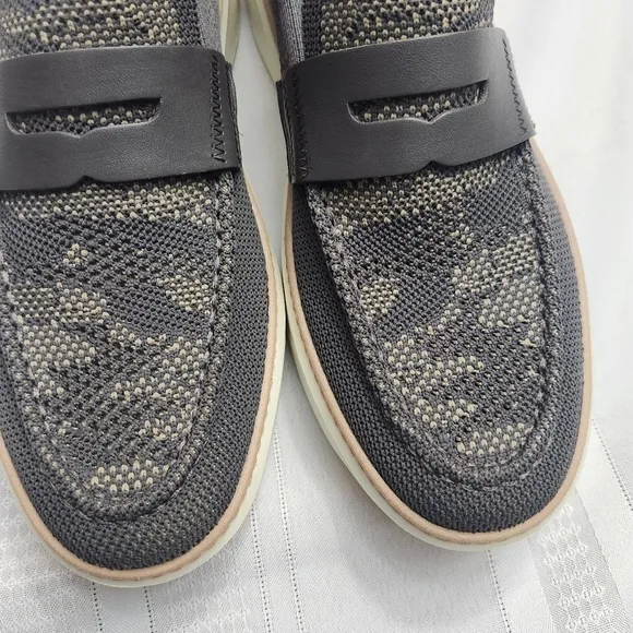 Cole Haan mens size 7.5 NWT casual slip on shoes