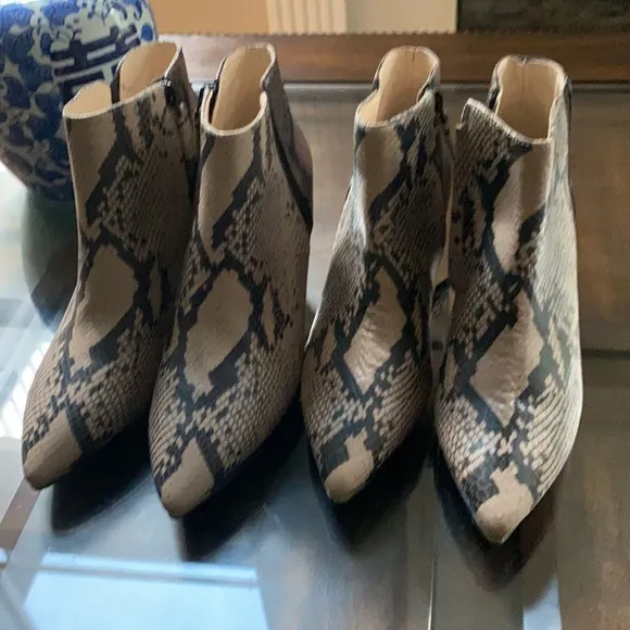 COLE HAANGrand Ambition Arietta Snake Print Bootie