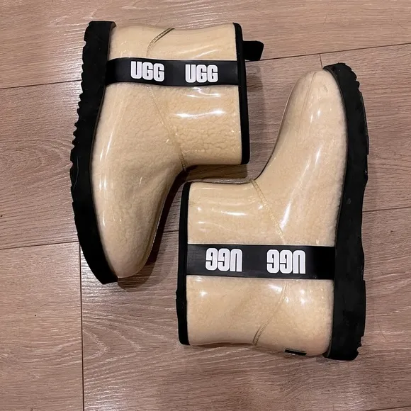 ConsciousUGGClassic Clear &quot;Natural Black&quot; boots