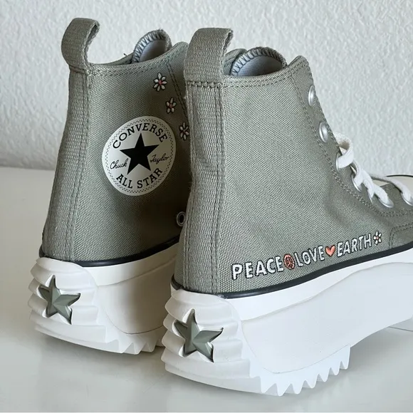 Converse Run Star Hike Platform Green 'Peace Love Earth' Floral Embroidery