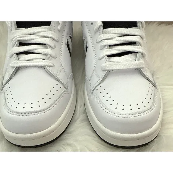 Converse WEAPON OX White/Black Men's Size 9.5 Women's 11 Casual Shoes A10203C