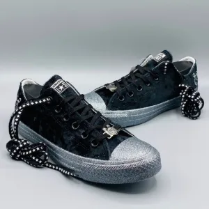 CONVERSE x Miley Cyrus low star ox Shoes Size 6