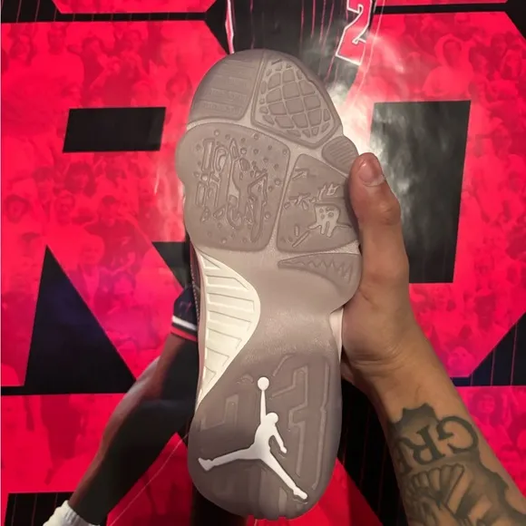 Cool grey 9s