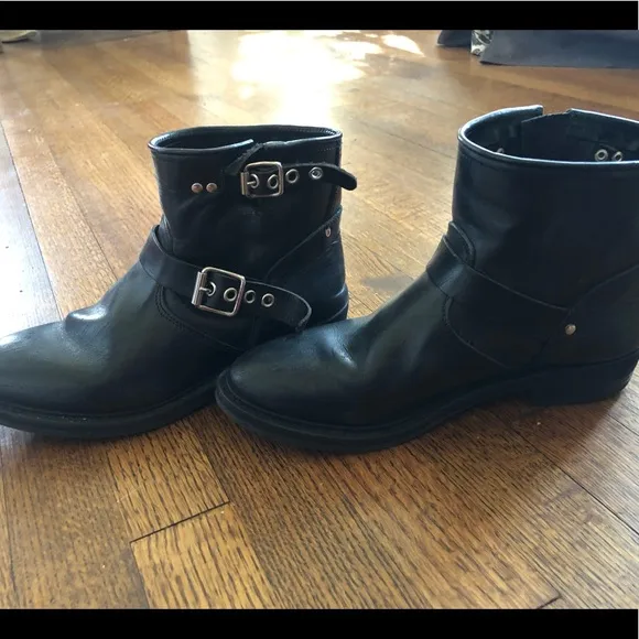 COPY - Golden Goose Biker S Moto Boots Sz 39 worn ONCE!