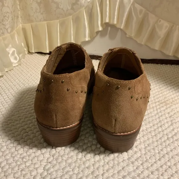 CROWN VINTAGE KAVITA WOMENS STUDDED SUEDE ANKLE BOOTS