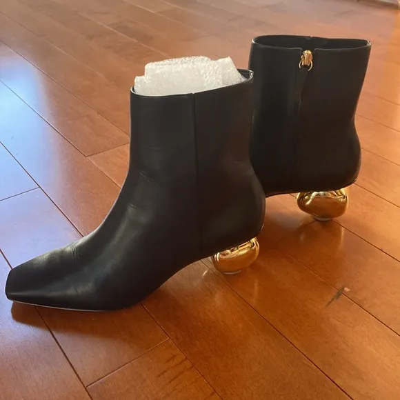 Cult Gaia Mari leather boots. 7.5