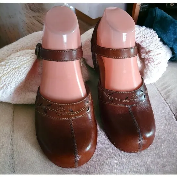 DANSKO &quot;STEFANIE&quot; 7.5 Womens Brown Leather MaryJane' Mules/Clogs