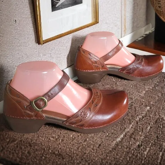 DANSKO &quot;STEFANIE&quot; 7.5 Womens Brown Leather MaryJane' Mules/Clogs